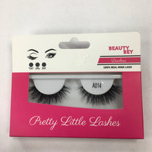 Load image into Gallery viewer, Pretty little lashes