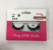 Load image into Gallery viewer, Pretty little lashes
